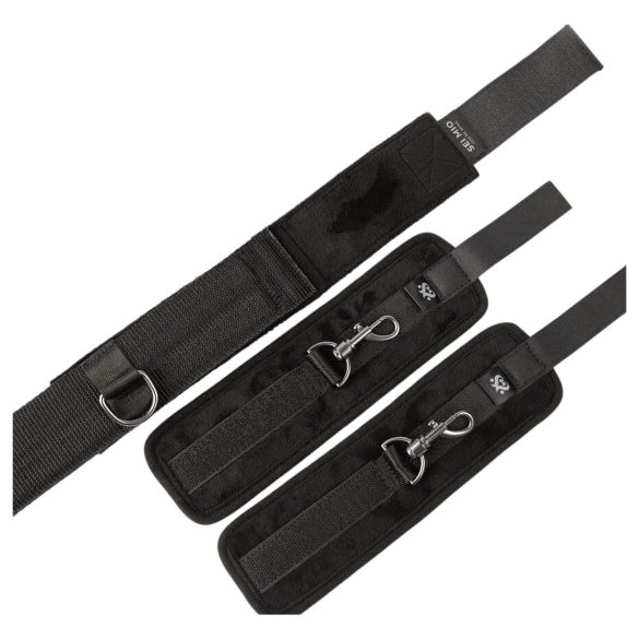 Sei Mio - barra de contenção com algemas - metal e couro preto